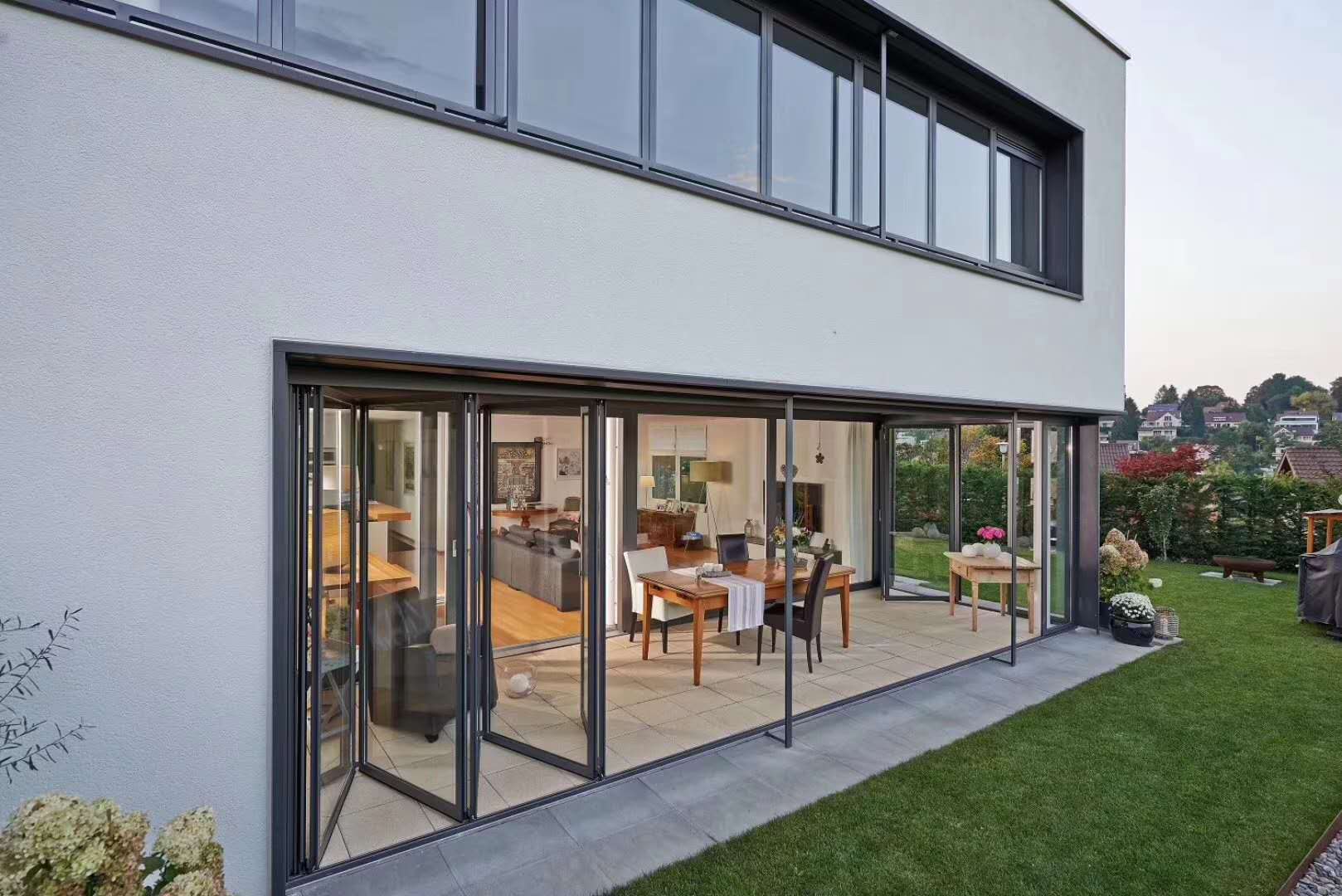 铝型材越厚越好吗？(图1)